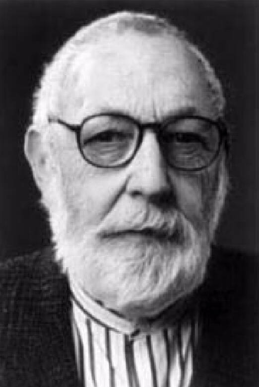 Black and white photograph of Leonard Baskin.